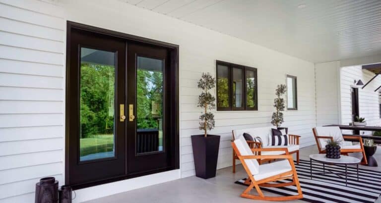 Compare 3 Pros and 3 Cons of Fiberglass vs Steel Doors