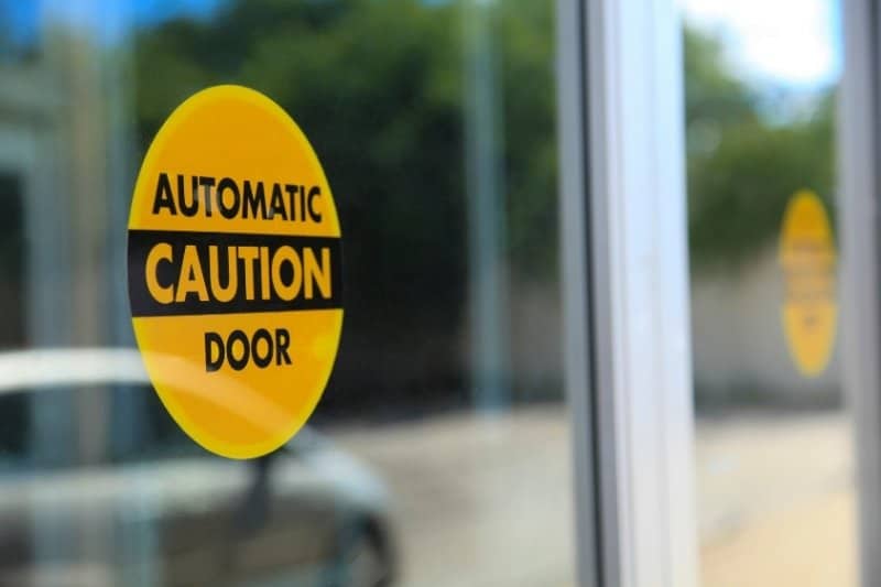 When to Choose Automatic Doors