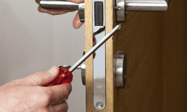 Door Lock Troubleshooting: Common Issues and Solutions